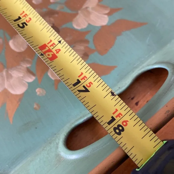 In great vintage condition 1959 hand painted mint green and gold tray . - Picture 6 of 8